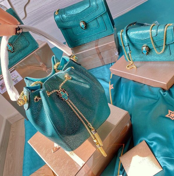 High Quality Brand Leather Shoulder Bags Fashion Luxury Handbag Wallet Women Crossbody Bag Vintage Handbags -L1082, A-l1082
High Quality Brand Leather Shoulder Bags Fashion Luxury Handbag Wallet Women Crossbody Bag Vintage Handbags -L1082, A-l1082