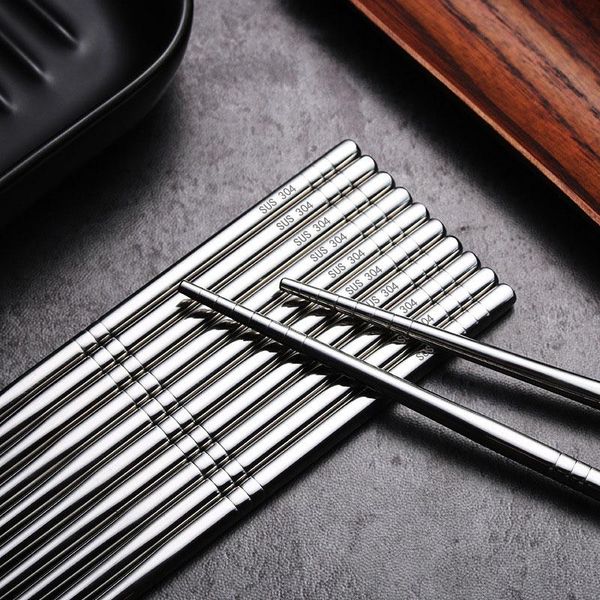 chopsticks 5 pairs/set chinese metal non-slip 304 stainless steel chop sticks set reusable kitchen sushi
chopsticks 5 pairs/set chinese metal non-slip 304 stainless steel chop sticks set reusable kitchen sushi