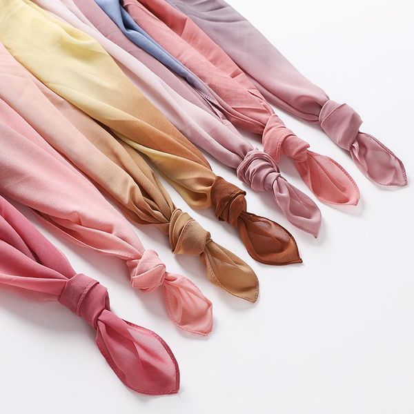 scarves 2021 16 color customize made tie-dye heavy bubble chiffon plain hijab women muslim shawl scarf, Blue;gray
scarves 2021 16 color customize made tie-dye heavy bubble chiffon plain hijab women muslim shawl scarf, Blue;gray