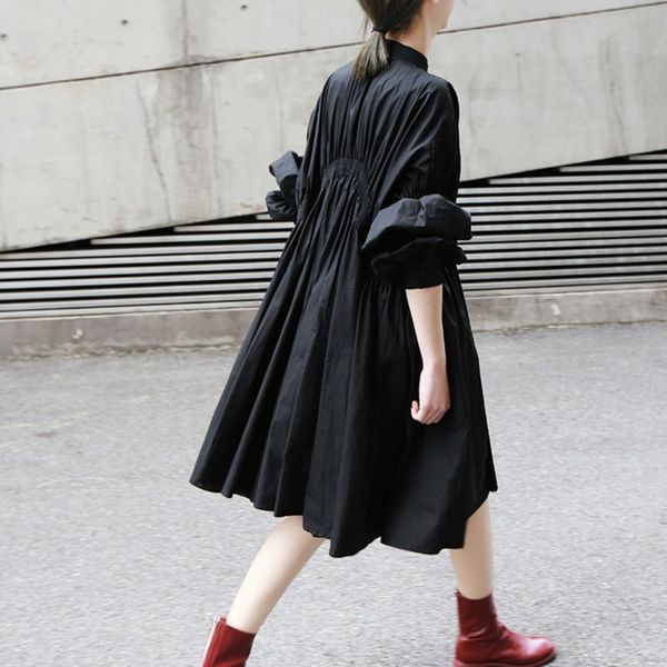 charming women shirt black white solid lantern sleeves stand neck button irregular a line knee length fashion lady es, Black;gray
charming women shirt black white solid lantern sleeves stand neck button irregular a line knee length fashion lady es, Black;gray