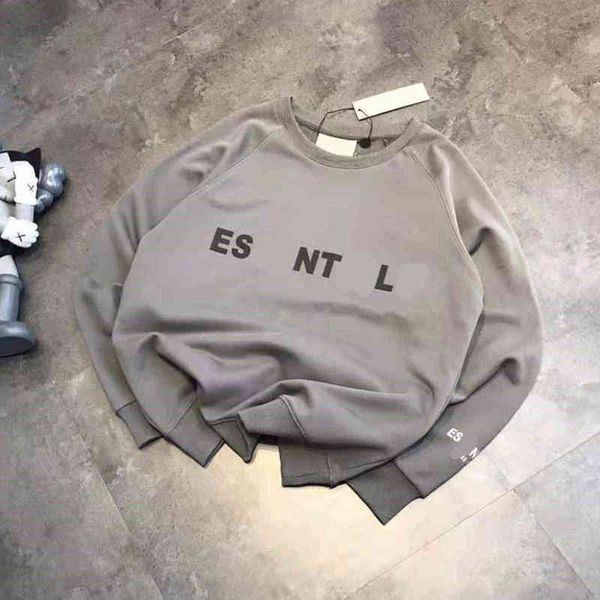 2022 factory wholesale new autumn fashion letter printed round neck loose casual slim men's and women's same couple's sweater, Black
2022 factory wholesale new autumn fashion letter printed round neck loose casual slim men's and women's same couple's sweater, Black