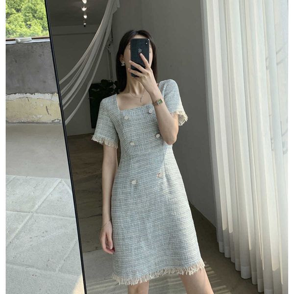 drs xiaoxiangfeng women's 2021 summer style square collar french slim temperament skirt, Black
drs xiaoxiangfeng women's 2021 summer style square collar french slim temperament skirt, Black
