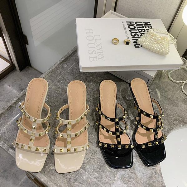 women black rivet sandals mule heels ladies low heel slippers fine fashion gauze female slides summer shoes talon femme
women black rivet sandals mule heels ladies low heel slippers fine fashion gauze female slides summer shoes talon femme