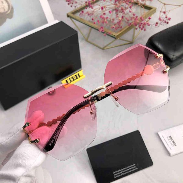 sunglasses fashion multicolor gradient ladies lens glass brand designer aaa glasses uv400 gafas 2021, White;black
sunglasses fashion multicolor gradient ladies lens glass brand designer aaa glasses uv400 gafas 2021, White;black