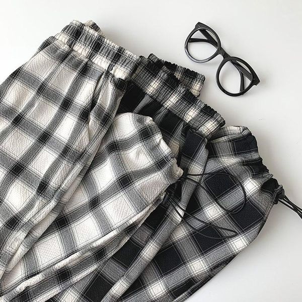 women's pants & capris plaid drawstring trousers women 2021 loose wide legs high waist harajuku pantalon femme streetwear, Black;white
women's pants & capris plaid drawstring trousers women 2021 loose wide legs high waist harajuku pantalon femme streetwear, Black;white