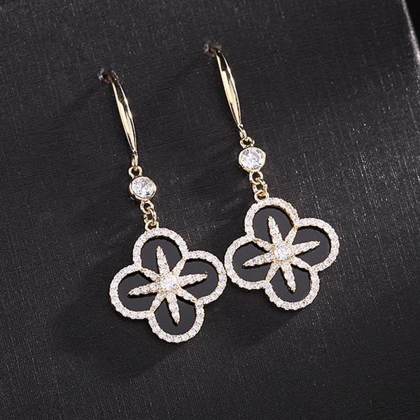dangle & chandelier cubic zirconia earrings fashion jewelry wholesale classic leaf drop hanging for woman, Silver
dangle & chandelier cubic zirconia earrings fashion jewelry wholesale classic leaf drop hanging for woman, Silver
