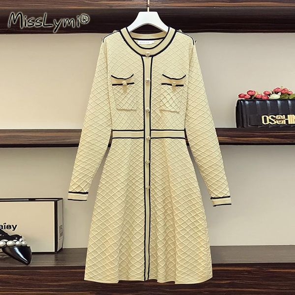 casual dresses l-4xl plus size women elegant sweater dress autumn 2021 fashion o-neck long sleeve patchwork high waist a-line knitted, Black;gray
casual dresses l-4xl plus size women elegant sweater dress autumn 2021 fashion o-neck long sleeve patchwork high waist a-line knitted, Black;gray