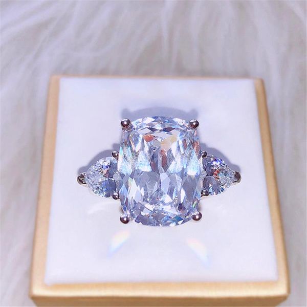 wedding rings loredana for women stylish big white transparent zircon gold ring engagement jewelry valentines day gift, Slivery;golden
wedding rings loredana for women stylish big white transparent zircon gold ring engagement jewelry valentines day gift, Slivery;golden