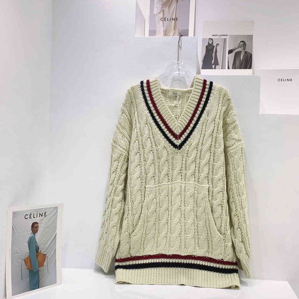 sweater knit ce2021ss autumn and winter product splicing contrast v-neck hooded long sleeve loose college pullover, White;black
sweater knit ce2021ss autumn and winter product splicing contrast v-neck hooded long sleeve loose college pullover, White;black