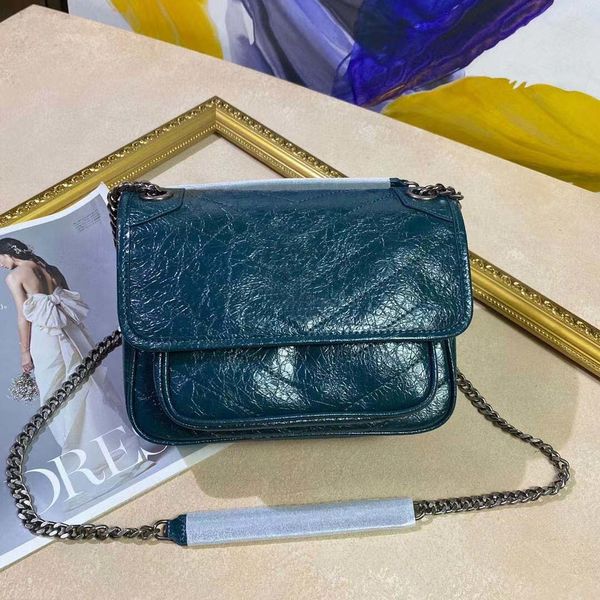 women luxurys designers bags 2021 vintage fashion female square oil leather chain me designer handbag handbags totes crossbody bag
women luxurys designers bags 2021 vintage fashion female square oil leather chain me designer handbag handbags totes crossbody bag