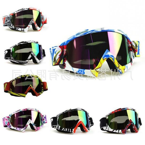 motorcycle riders equipped with cross-country goggles ski goggles vega riding goggles outdoor anti fog glasses, White;black
motorcycle riders equipped with cross-country goggles ski goggles vega riding goggles outdoor anti fog glasses, White;black