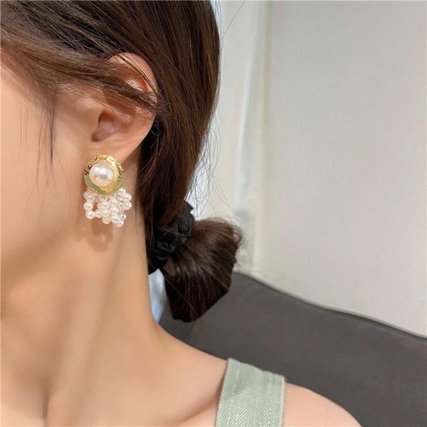 stud south korea fashionable women's temperament earring elegant charm ornaments, Golden;silver
stud south korea fashionable women's temperament earring elegant charm ornaments, Golden;silver