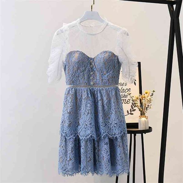 runway summer vintage mini dress women fashion mesh patchwork lace ruffles diamonds button slim cake vestidos 210514, Black;gray
runway summer vintage mini dress women fashion mesh patchwork lace ruffles diamonds button slim cake vestidos 210514, Black;gray
