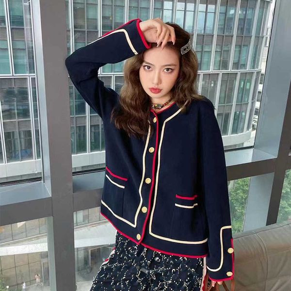 xiaoxiangfeng knitted cardigan coat 2021 early autumn long sleeve foreign style aging hong kong chic women, Black
xiaoxiangfeng knitted cardigan coat 2021 early autumn long sleeve foreign style aging hong kong chic women, Black