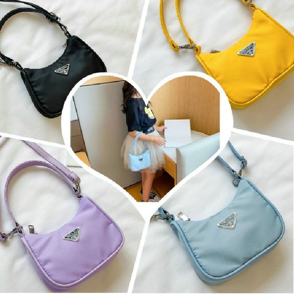 girl handbags nylon plain color one-shoulder bags children cute letter casual portable messenger bag accessories 7 colors, Black
girl handbags nylon plain color one-shoulder bags children cute letter casual portable messenger bag accessories 7 colors, Black