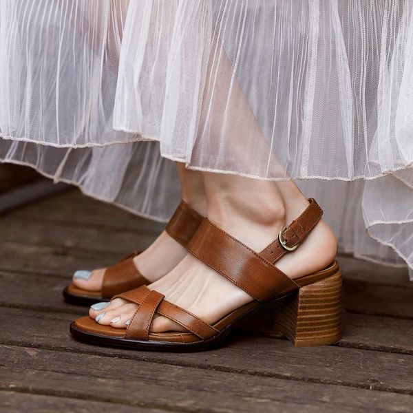 sandals fashion summer 2021vintage shoes women 100% genuine leather thick heel round toes ladies brown/black heels 34-40
sandals fashion summer 2021vintage shoes women 100% genuine leather thick heel round toes ladies brown/black heels 34-40