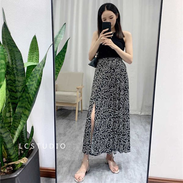 summer thin 2021 long skirt print stitching black a-line slit fresh and sweet dress, Black;gray
summer thin 2021 long skirt print stitching black a-line slit fresh and sweet dress, Black;gray