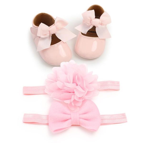 first walkers 3 pcs lovely baby girl anti-slip casual walking shoes bow soft soled shoes+ 2 headbands sole
first walkers 3 pcs lovely baby girl anti-slip casual walking shoes bow soft soled shoes+ 2 headbands sole