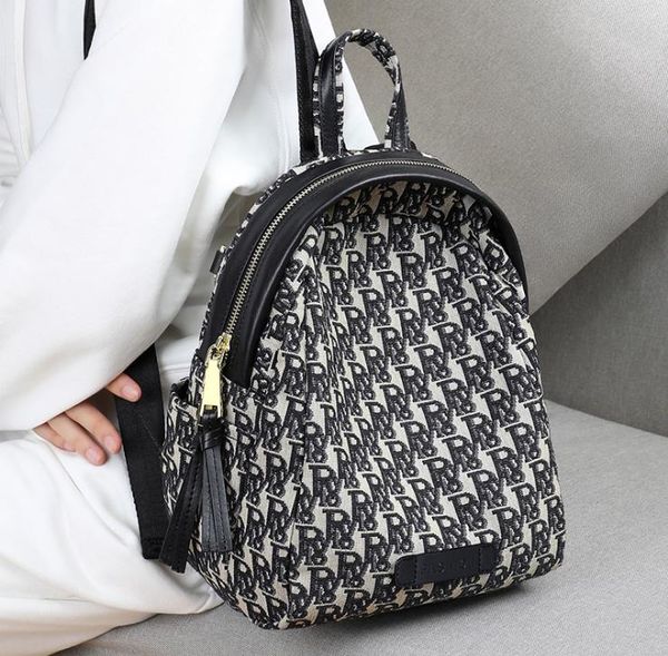 backpack 2021 spring/summer trendy fashion women's bag printed women canvas casual school bags
backpack 2021 spring/summer trendy fashion women's bag printed women canvas casual school bags