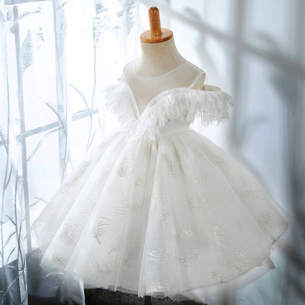 girl's dresses white tulle baby baptism lace princess gown summer infant 1 year birthday christmas party dress newborn girl clothes 102, Red;yellow
girl's dresses white tulle baby baptism lace princess gown summer infant 1 year birthday christmas party dress newborn girl clothes 102, Red;yellow