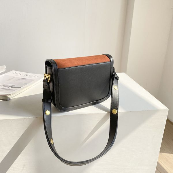 handbag minority light luxury saddle new tofu style versatile one shoulder armpit feeling messenger women's bag
handbag minority light luxury saddle new tofu style versatile one shoulder armpit feeling messenger women's bag