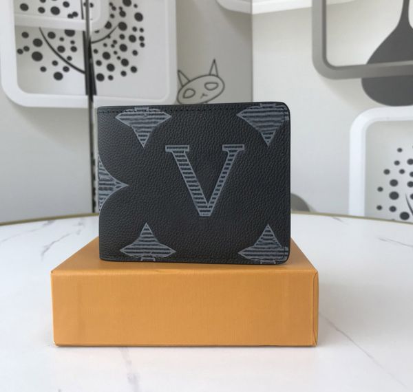2021 fashion flowers designer wallets luxurys mens womens leather bags classic letters key coin purse original box plaid card holder m60895e, Red;black
2021 fashion flowers designer wallets luxurys mens womens leather bags classic letters key coin purse original box plaid card holder m60895e, Red;black