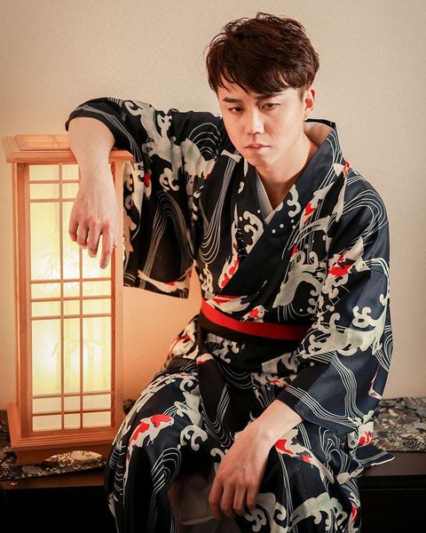 ethnic clothing kimono formal men's traditional samurai suit big koi cotton material polyester fiber, Red 
ethnic clothing kimono formal men's traditional samurai suit big koi cotton material polyester fiber, Red