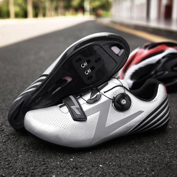 cycling footwear men shoes sports shoe size 37-48 breathable self-locking professional mountain bicycle mtb racing road bike, Black
cycling footwear men shoes sports shoe size 37-48 breathable self-locking professional mountain bicycle mtb racing road bike, Black