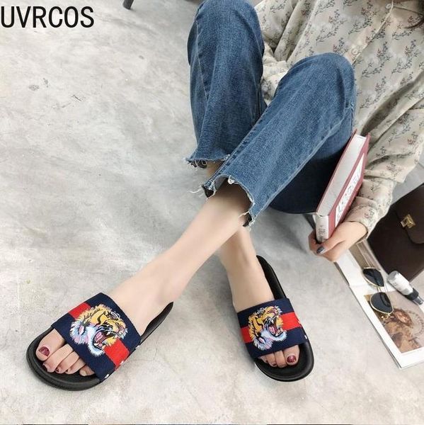 slippes women 2021 summer flat sandals fashion casual flip flops outdoor women's slippers slides tiger indoor shoes, Black
slippes women 2021 summer flat sandals fashion casual flip flops outdoor women's slippers slides tiger indoor shoes, Black