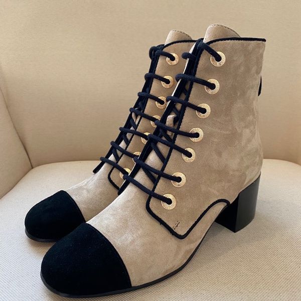 women's high-heeled snow boots, leather ankle boots, thick-heeled martin shoes, printed leather, thick-soled desert lace box, 100% genu, Black
women's high-heeled snow boots, leather ankle boots, thick-heeled martin shoes, printed leather, thick-soled desert lace box, 100% genu, Black