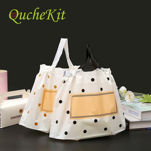 gift wrap 50pcs thick large plastic shopping bags with hand storage for clothing wedding party packaging bag store
gift wrap 50pcs thick large plastic shopping bags with hand storage for clothing wedding party packaging bag store