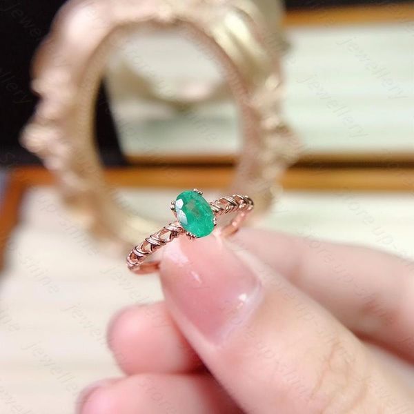 cluster rings natural emerald ring 925 silver ladies luxurious atmosphere dignified and elegant, Golden;silver
cluster rings natural emerald ring 925 silver ladies luxurious atmosphere dignified and elegant, Golden;silver