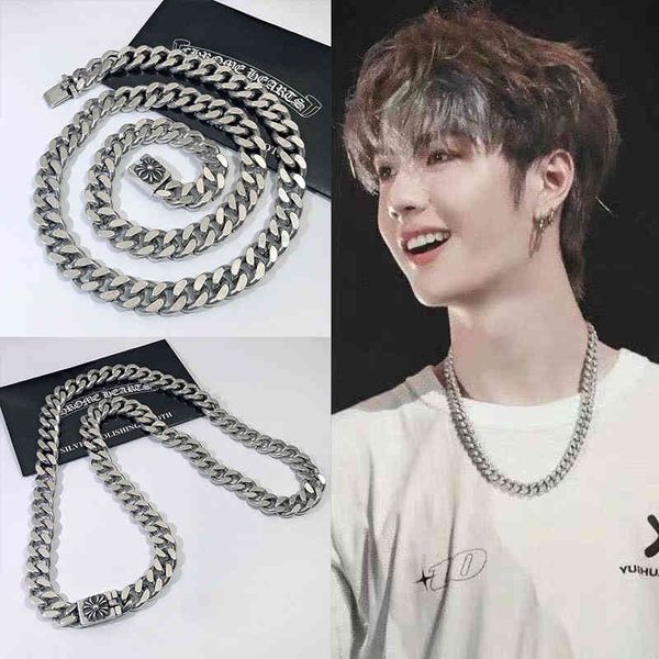 party favor chrome/hearts necklace crosin personality cross hip hop fashion men domineering thick flat chain cuban
party favor chrome/hearts necklace crosin personality cross hip hop fashion men domineering thick flat chain cuban