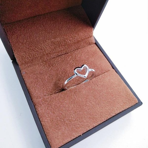 wedding rings jetting heart-shaped ring alloy plating simple european and american women's jewelry rose gold selling metal, Slivery;golden
wedding rings jetting heart-shaped ring alloy plating simple european and american women's jewelry rose gold selling metal, Slivery;golden