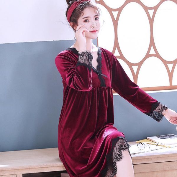 women's sleepwear spring nightdress women gold velvet v-neck long sleeve loose nightgowns warm casual home clothes sleepshirts, Black;red
women's sleepwear spring nightdress women gold velvet v-neck long sleeve loose nightgowns warm casual home clothes sleepshirts, Black;red