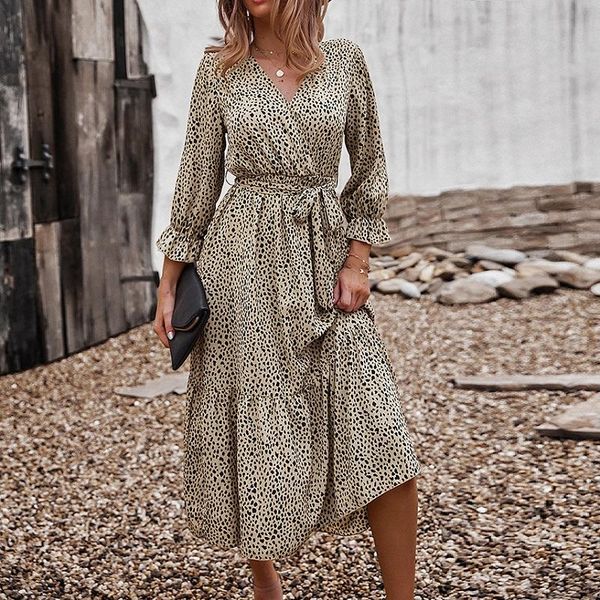 casual dresses women holiday 2021 autumn v-neck big swing lace-up leopard long-sleeve dress elegant fashion female, Black;gray
casual dresses women holiday 2021 autumn v-neck big swing lace-up leopard long-sleeve dress elegant fashion female, Black;gray