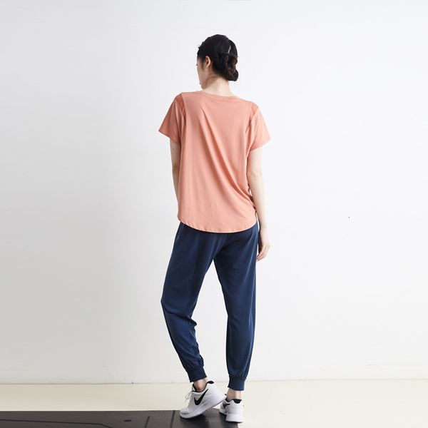 2021 mesh sports women's breathable fitness blouse running short sleeve quick drying t-shirt loose yoga suit, Gray
2021 mesh sports women's breathable fitness blouse running short sleeve quick drying t-shirt loose yoga suit, Gray