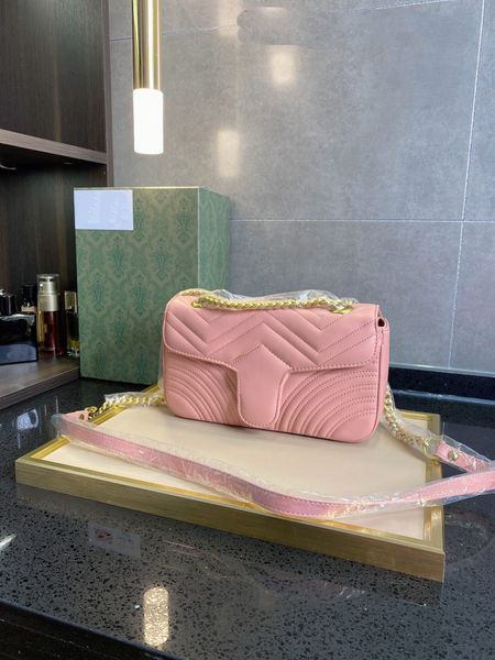 high chain fashion bag pattern women bag silver leather quality shoulder gold love wavy and bag crossbody messenger female handbag
high chain fashion bag pattern women bag silver leather quality shoulder gold love wavy and bag crossbody messenger female handbag