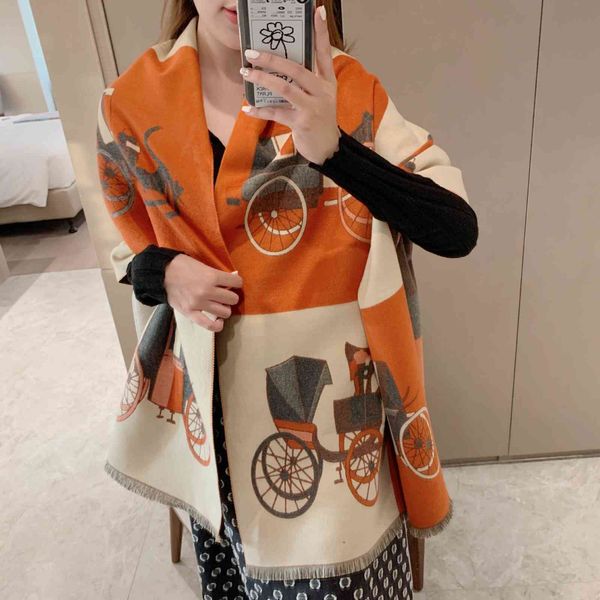 carriage color matching imitation cashmere scarf women's autumn and winter new warm thickened fashion air conditioning double-sided sha, Blue;gray
carriage color matching imitation cashmere scarf women's autumn and winter new warm thickened fashion air conditioning double-sided sha, Blue;gray