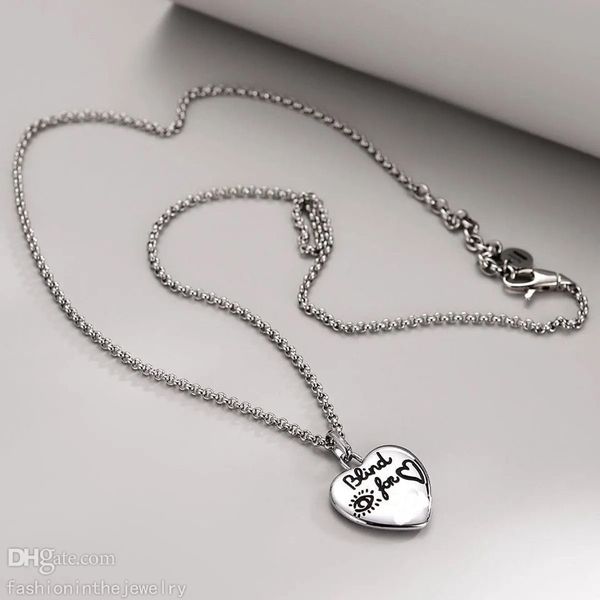 fashion necklace designer jewelry luxury pendant gift 45cm long chain silver plated flower bird tiger heart necklace for couples custom tren
fashion necklace designer jewelry luxury pendant gift 45cm long chain silver plated flower bird tiger heart necklace for couples custom tren