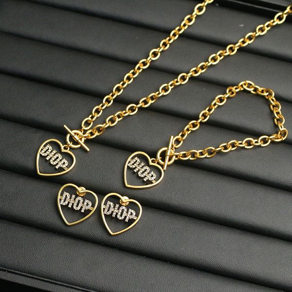 design jewelry / new letters full of diamond earrings, female, net red fashion trend heart-shaped necklace bracelet, Silver
design jewelry / new letters full of diamond earrings, female, net red fashion trend heart-shaped necklace bracelet, Silver