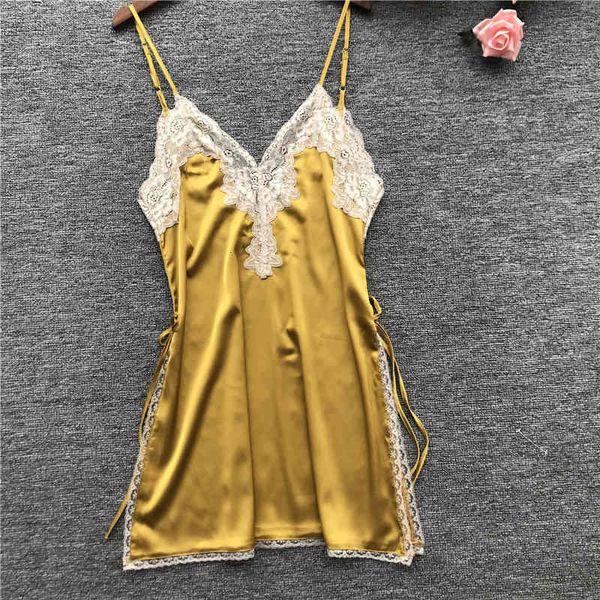 women's sleepwear high split lace women nightdress spaghetti strap stain fashion 1zsc, Black;red
women's sleepwear high split lace women nightdress spaghetti strap stain fashion 1zsc, Black;red
