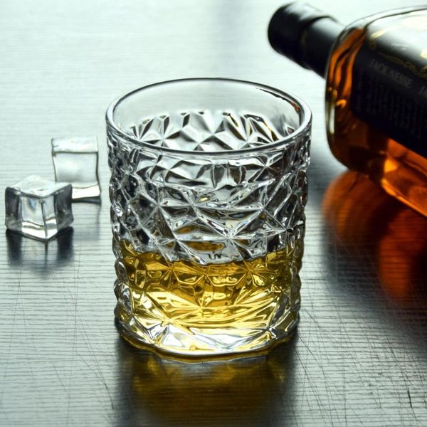 wine glasses 2 pcs/lot classical transparent fashion whiskey glass party pub drinking cups 0901-60
wine glasses 2 pcs/lot classical transparent fashion whiskey glass party pub drinking cups 0901-60