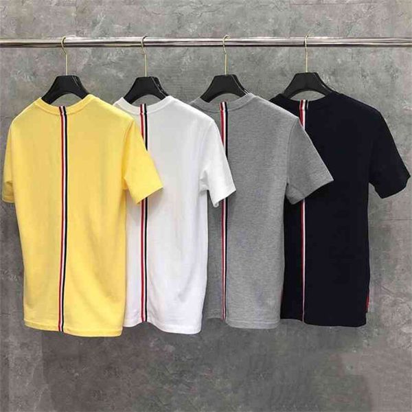 fashion brand t-shirt o-neck collar striped patchwork short-sleeved t-shirt men women cotton couple summer clothing 210726, White;black
fashion brand t-shirt o-neck collar striped patchwork short-sleeved t-shirt men women cotton couple summer clothing 210726, White;black