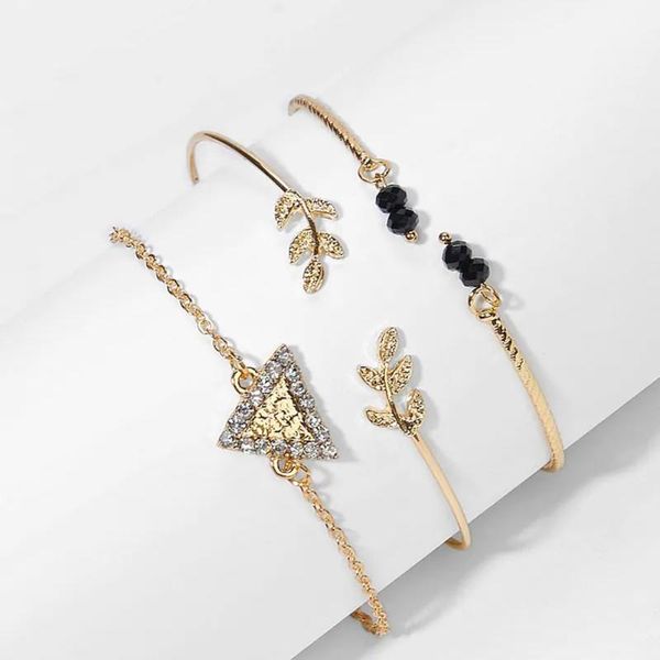 charm bracelets 3pcs elegant femme triangle alloy leaf zircon gift bracelet set fashion jewelry for ladies bride women friendship, Golden;silver
charm bracelets 3pcs elegant femme triangle alloy leaf zircon gift bracelet set fashion jewelry for ladies bride women friendship, Golden;silver