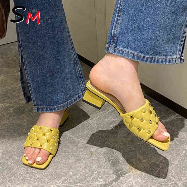 chunky women slippers open toed sandals 2022 new summer luxury brand woman shoes fashion slingback flip flops party dress slides y220221, Black
chunky women slippers open toed sandals 2022 new summer luxury brand woman shoes fashion slingback flip flops party dress slides y220221, Black