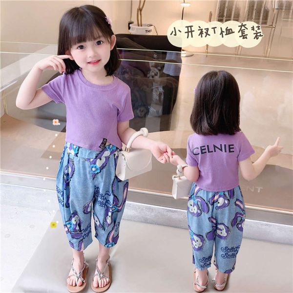 girls' suit style foreign little girl casual t-shirt sports pants summer fashion children's two piece set, White
girls' suit style foreign little girl casual t-shirt sports pants summer fashion children's two piece set, White
