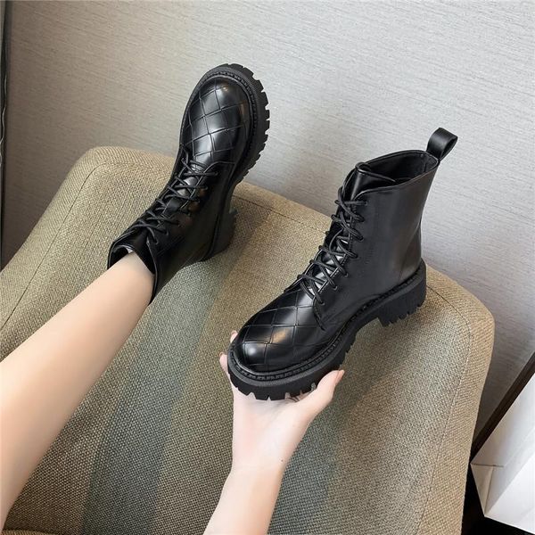 boots cootelili women ankle winter warm plush fashion round toe 4.5cm heel lace up platform shoes for woman botas 35-40, Black
boots cootelili women ankle winter warm plush fashion round toe 4.5cm heel lace up platform shoes for woman botas 35-40, Black