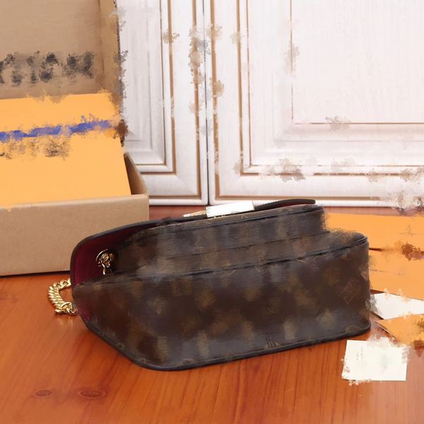 20ss banquet bags lady's purses designers classic superior quality luxury goods star banquetmeeting travel snake skin fashion noble
20ss banquet bags lady's purses designers classic superior quality luxury goods star banquetmeeting travel snake skin fashion noble