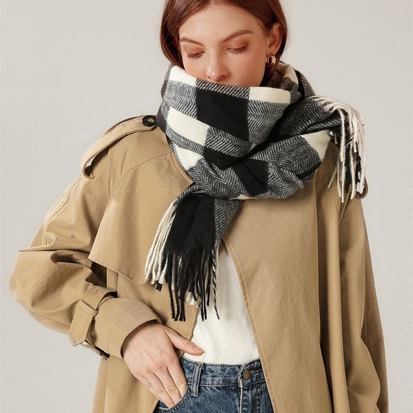 luxury design simple women's japanese korean shawl scarf imitation cashmere warm 2021 autumn and winter new knitted bib women, Blue;gray
luxury design simple women's japanese korean shawl scarf imitation cashmere warm 2021 autumn and winter new knitted bib women, Blue;gray